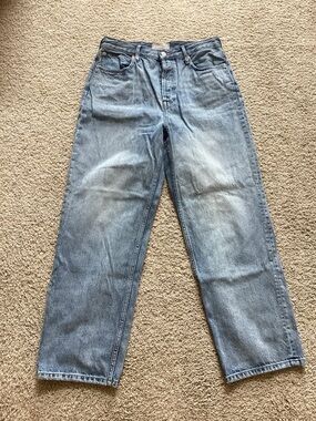 Everlane Women’s 90’s Way High Relaxed Straight Jeans - Light Blue Wash